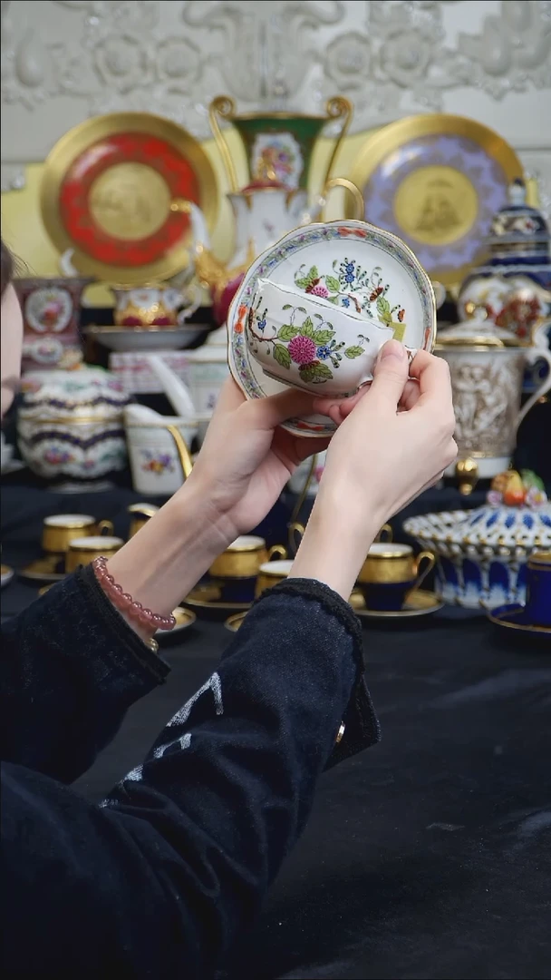 骨瓷婷婷中古器物如图所示87