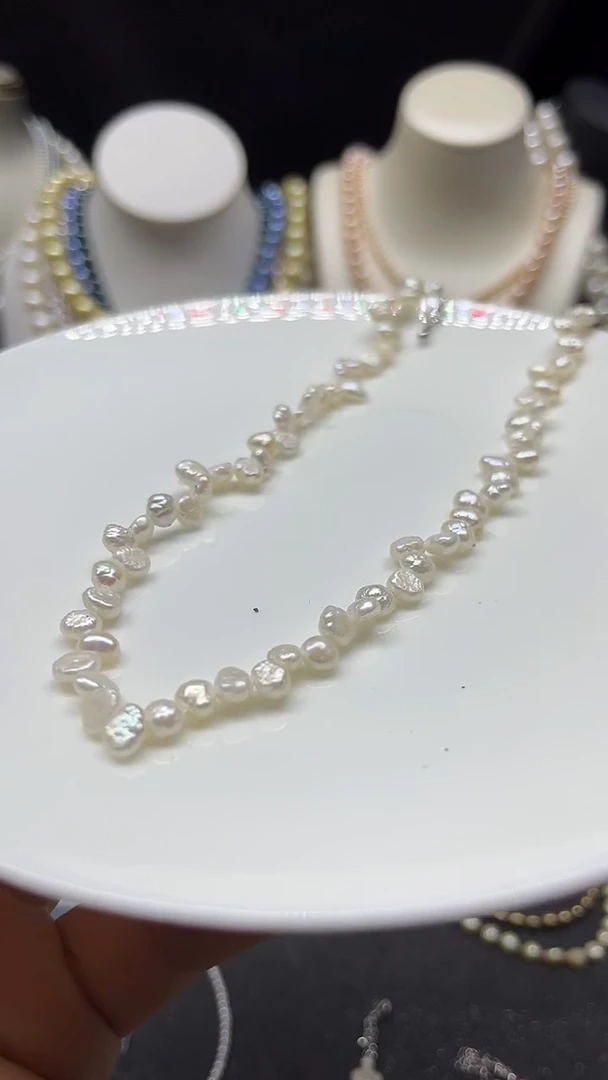 颈饰未镶嵌淡水珍珠多人