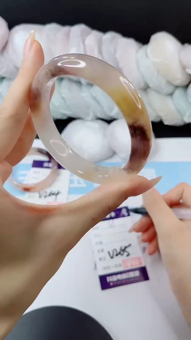 未镶嵌手镯石英质玉多样性发货V265