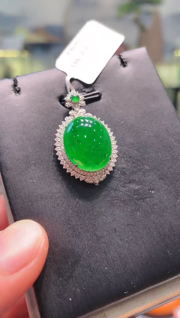 【闪购商品】翡翠颈饰18K金镶嵌天然A货翡翠A68