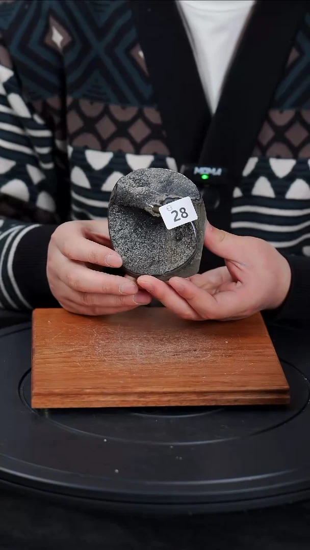 【闪购商品】紫晶大型摆件（非配饰）未镶嵌水晶