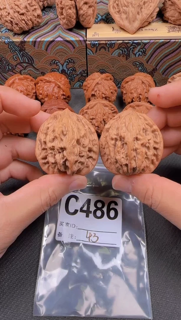 吊坠文玩核桃43麦虎486