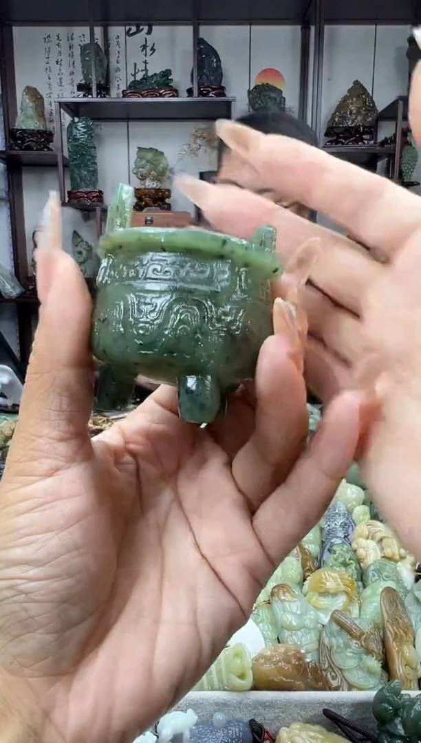 未镶嵌和田玉把件1