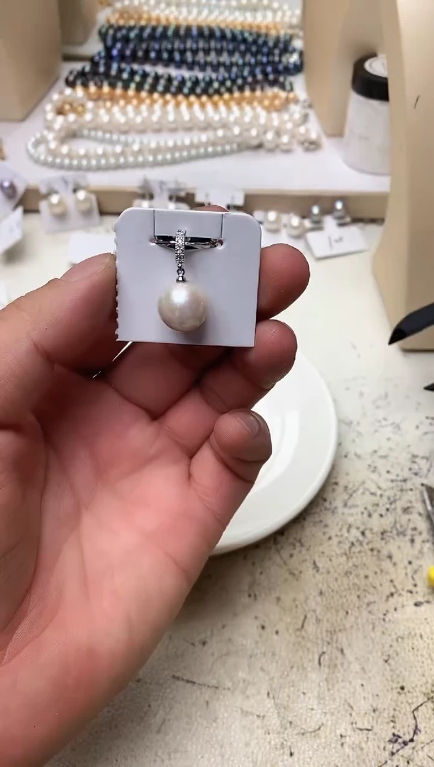 淡水珍珠未镶嵌颈饰1