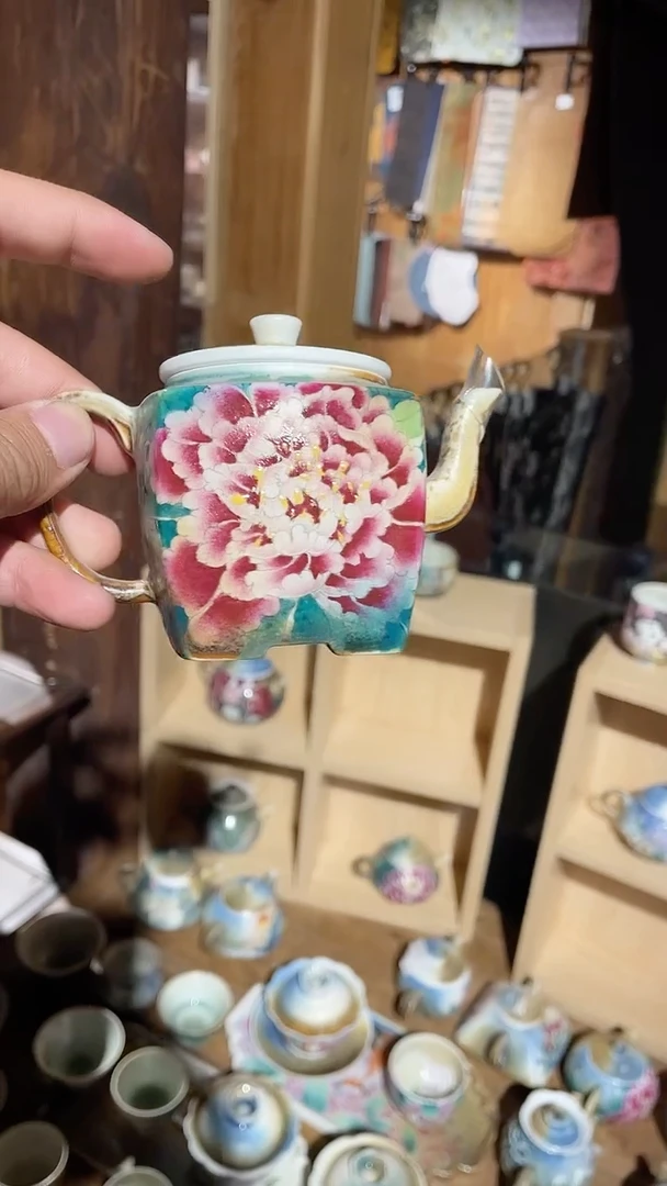 牡丹方壶170ml。