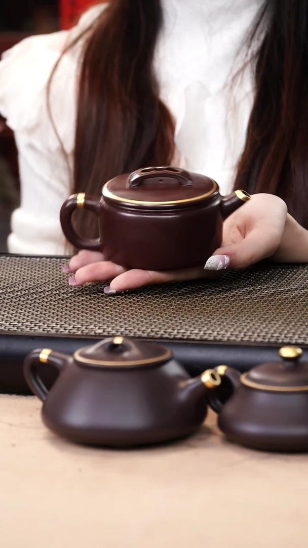 茶壶紫砂四号井茄皮紫泥描金薄胎汉瓦160cc