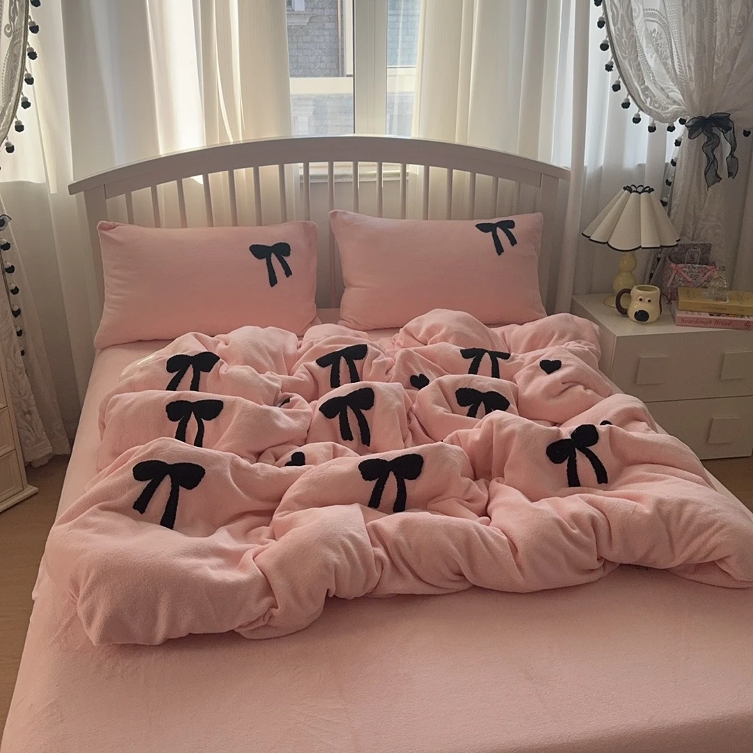 2025新款蝴蝶结A类加厚冬季牛奶绒四件套毛巾绣四件套宿舍三件套