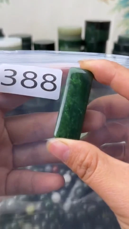 未镶嵌和田玉珠宝半成品牌子