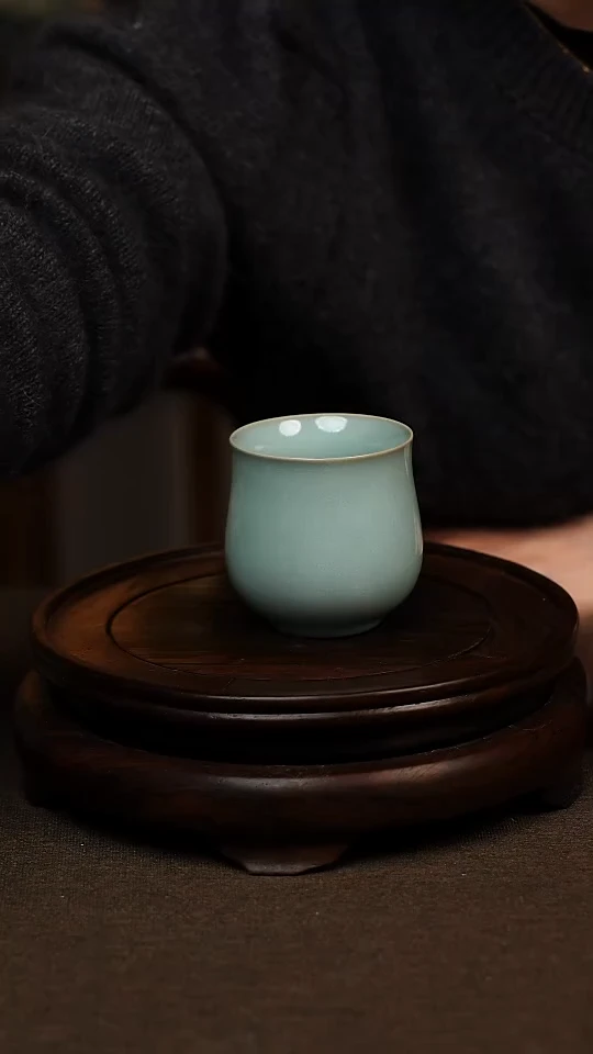 瓷片天青色全手工玉兰杯120ml微瑕不带礼盒