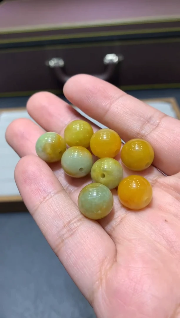 翡翠未镶嵌颈饰Q62【多样性发其一】