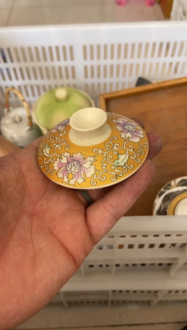 杯无运费险有瑕疵的摄影的产品有使用过的痕迹有点脏介意勿拍