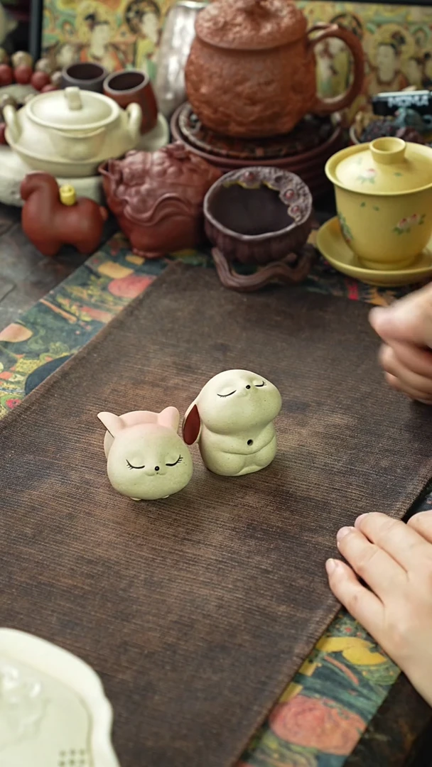 创意兔子紫砂茶宠香插两只