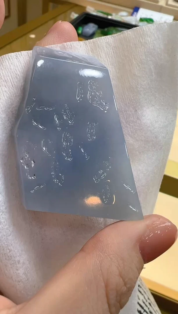 【闪购商品】翡翠吊坠(不含链)未镶嵌多样性发货拍一发一