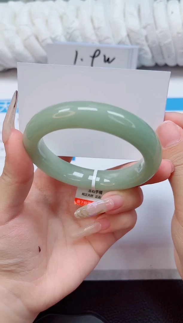 未镶嵌手镯石英质玉96-56/57