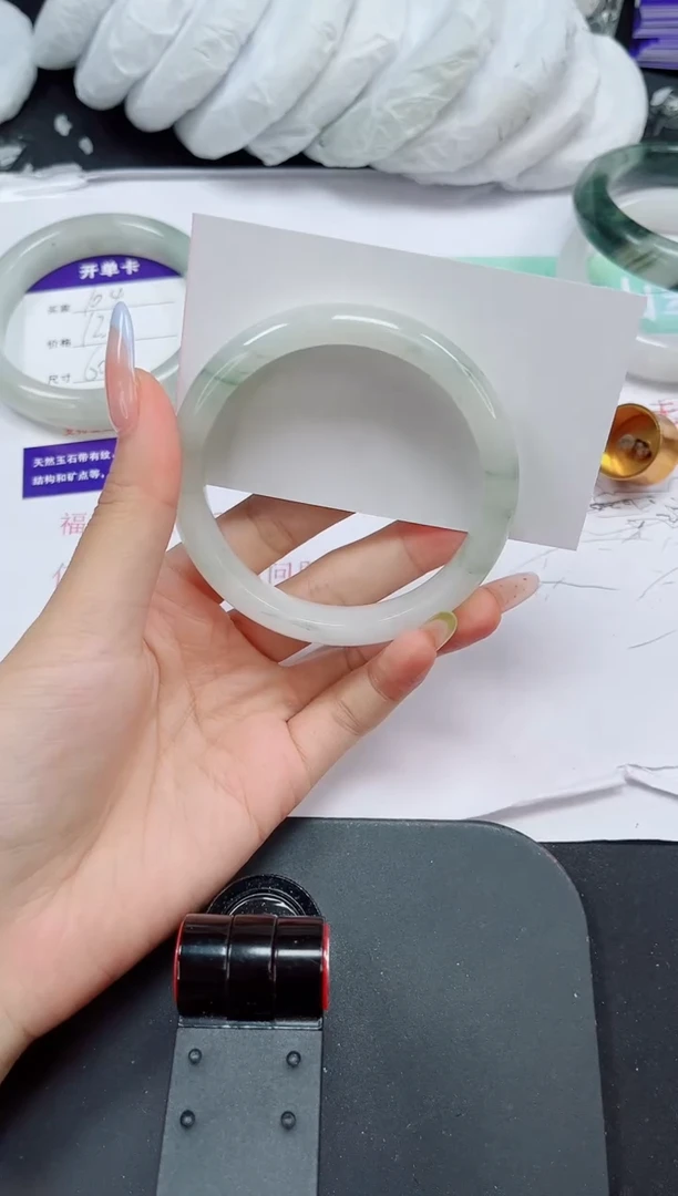 石英质玉手镯未镶嵌105-57/58