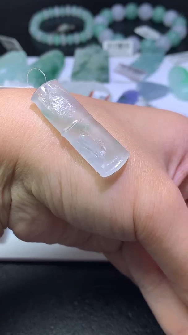 未镶嵌定制翡翠毛货