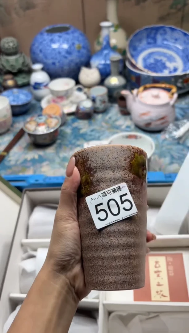 手工艺品琉璃小**?505