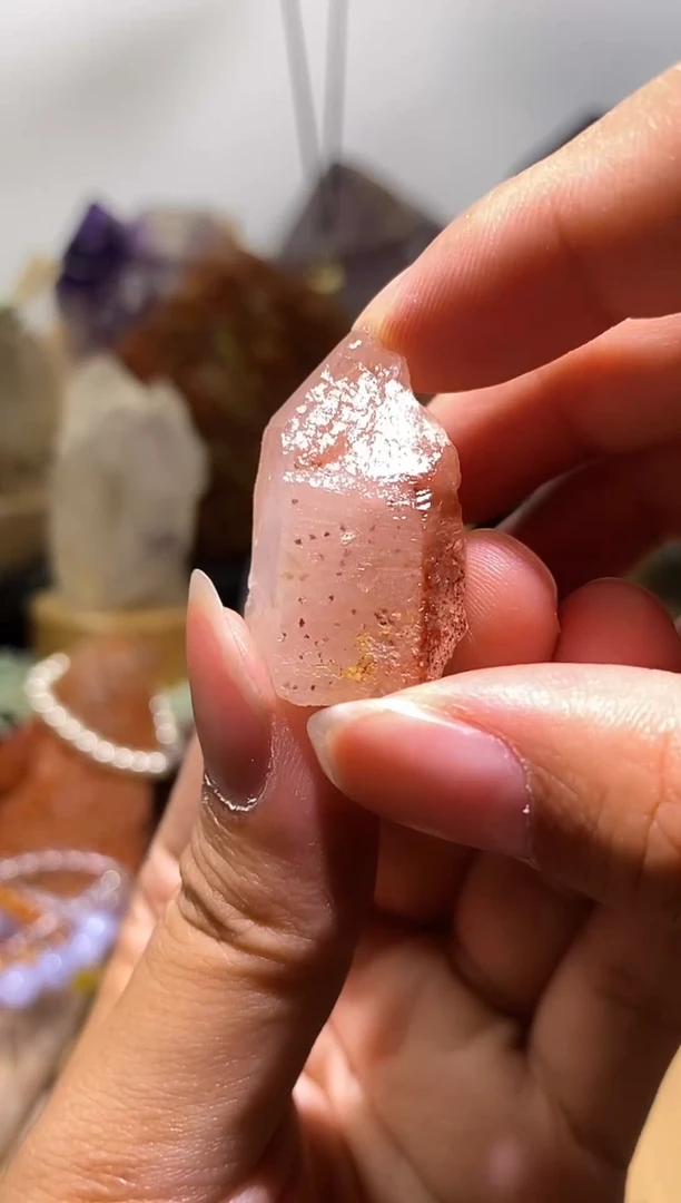 水晶珠宝半成品未镶嵌37号加拿大红皮草莓