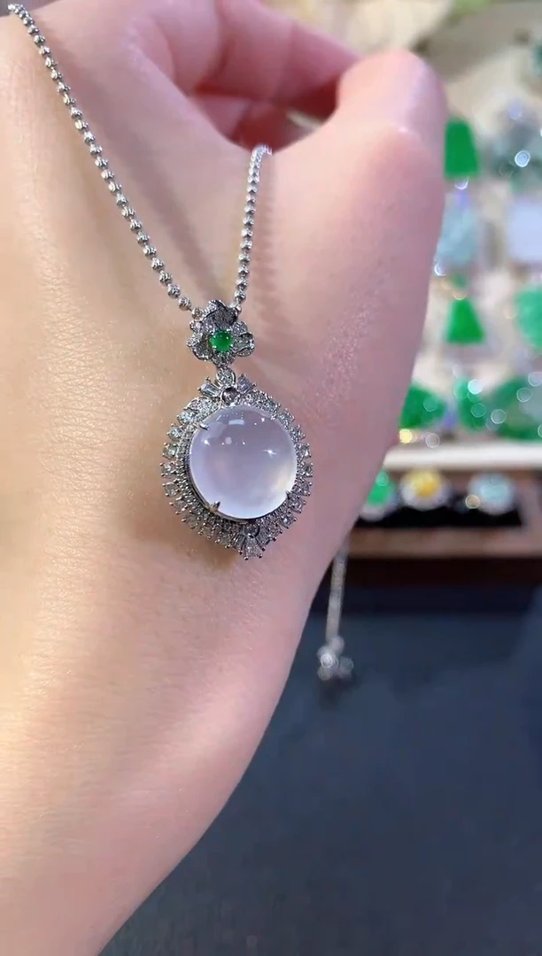 吊坠(不含链)18K金镶嵌翡翠冬日珠宝Q90