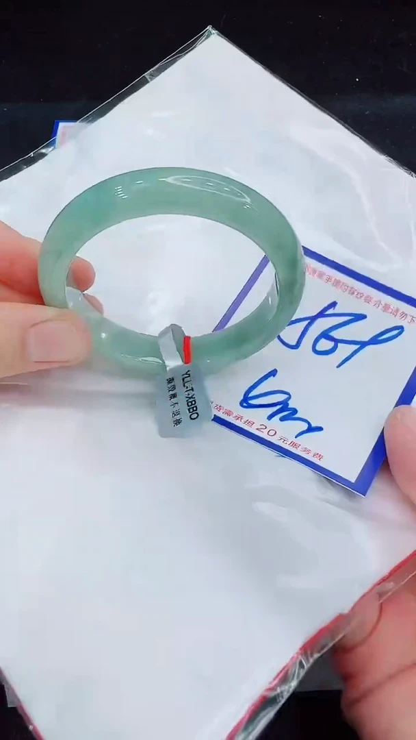 翡翠手镯未镶嵌11111111
