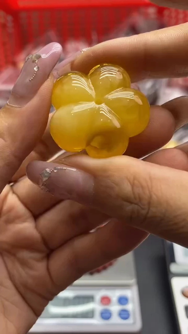 琥珀未镶嵌珠宝奇石125