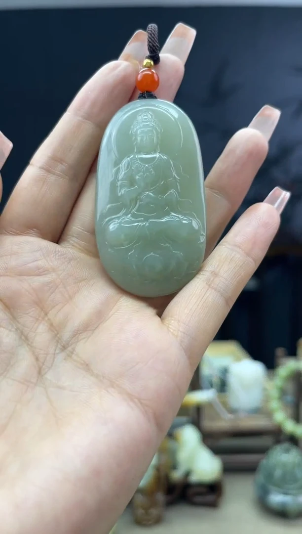 颈饰未镶嵌和田玉1