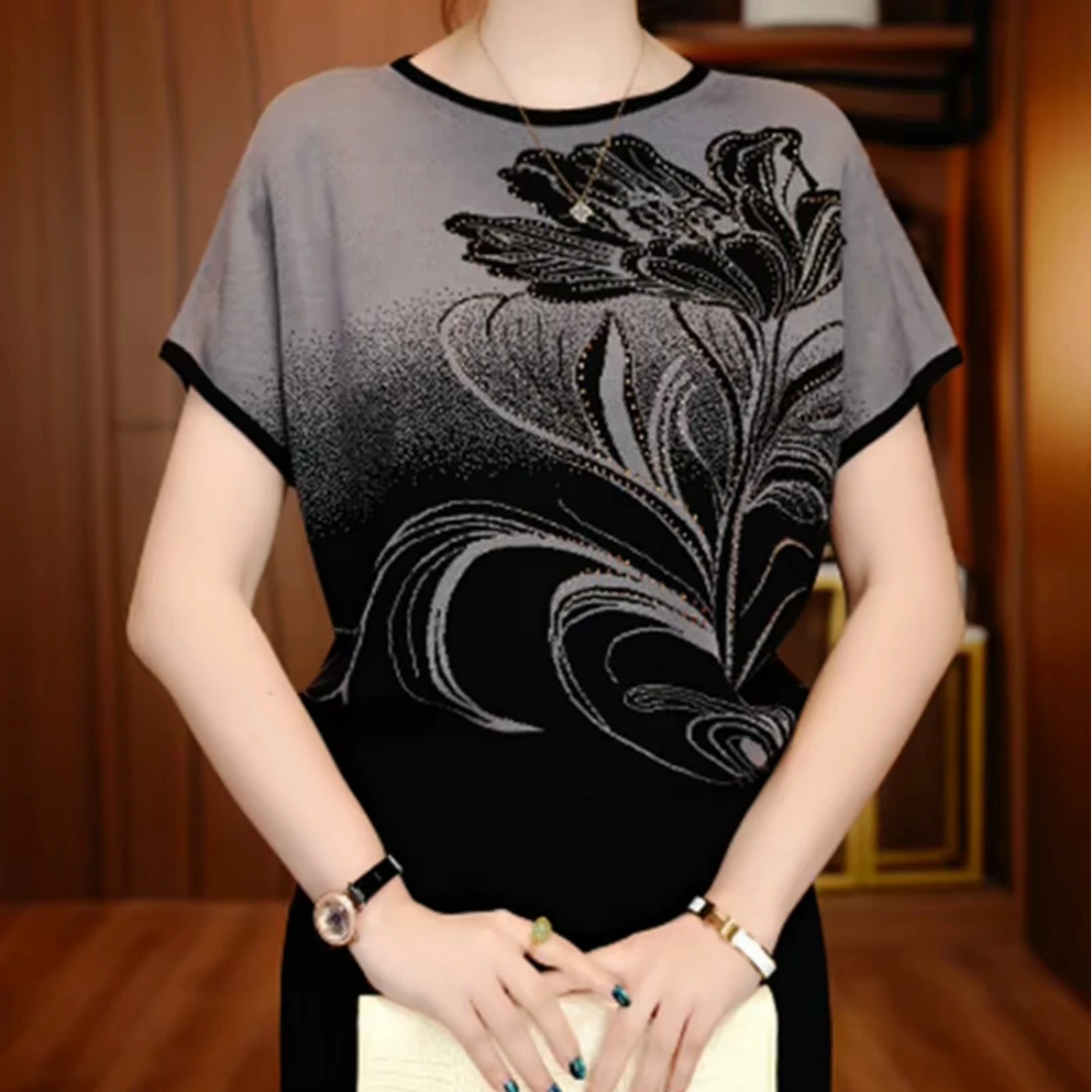 高档夏装薄款妈妈衫百搭新款时尚印花圆领短袖设计潮款针织衫上衣