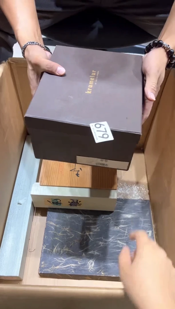 瓷片不****了679............