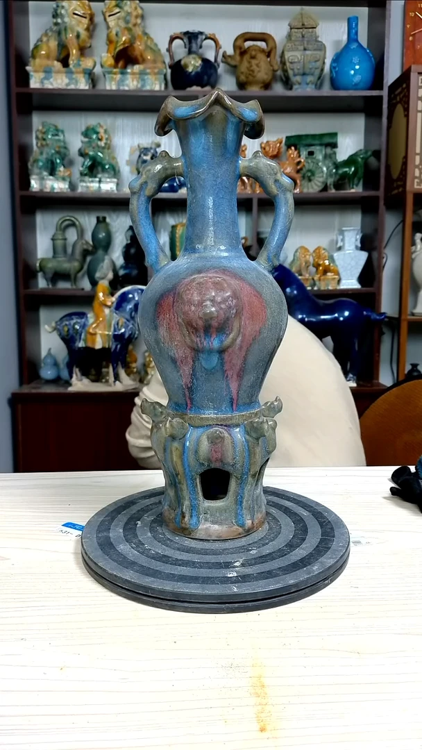 经典精美复古风格瓷器