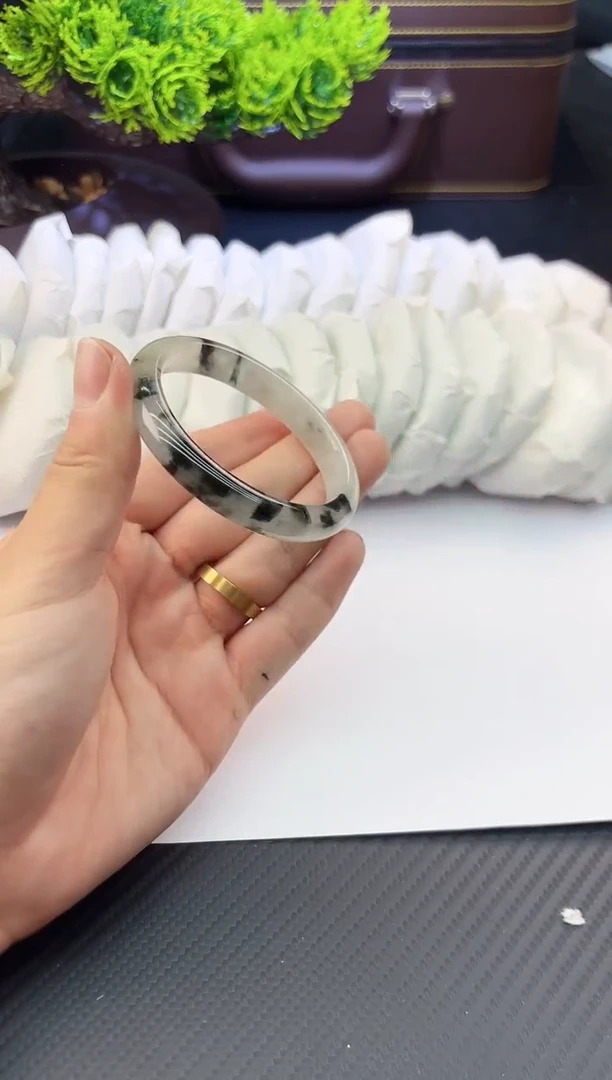 A24 所见即所得秒拍秒付56