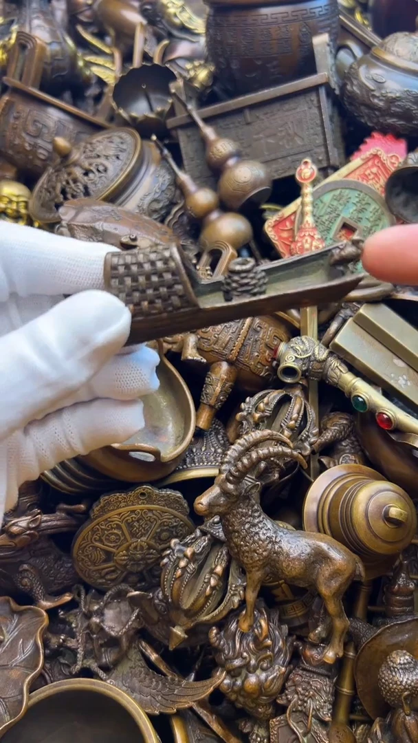 精美铜器，点击下单