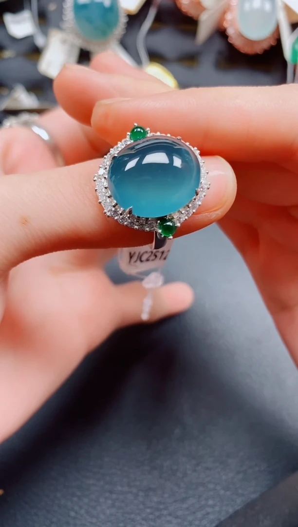 银S925镶嵌戒指翡翠铭**务翡翠