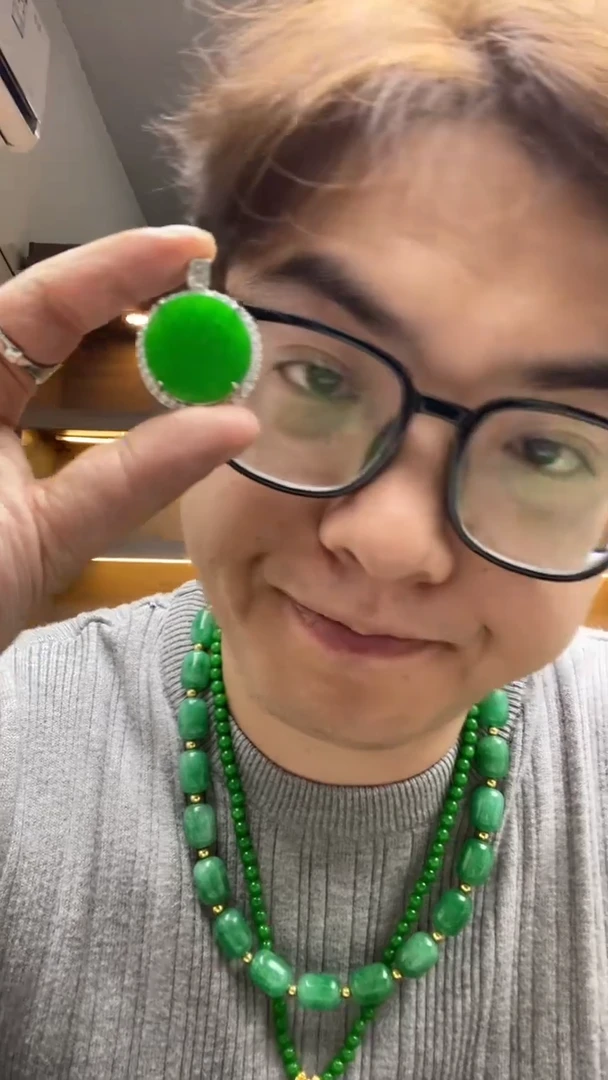 翡翠未镶嵌吊坠(赠链)高端时尚豪镶小圆牌吊坠