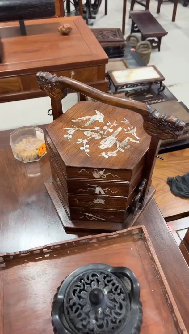 花梨木六角螺钿提盒