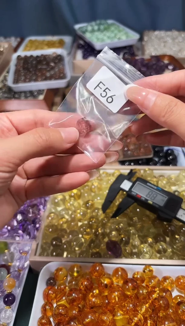 未镶嵌手串水晶?**?F56金太阳貔貅一颗