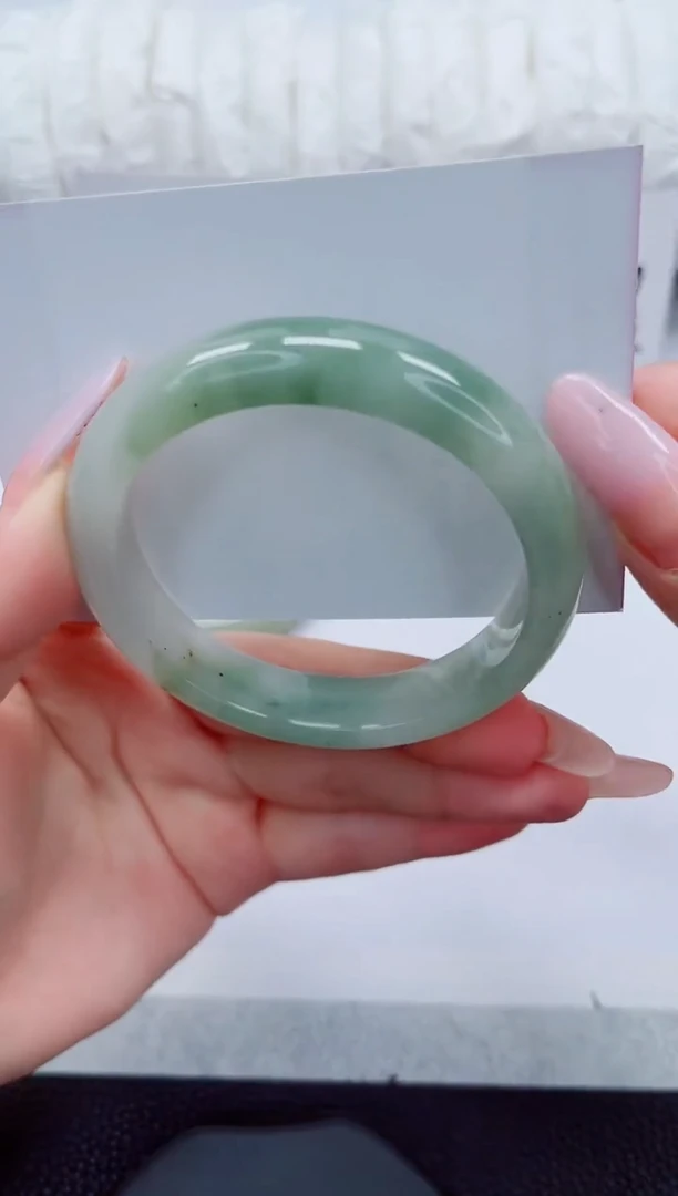 石英质玉手镯未镶嵌70-54/55