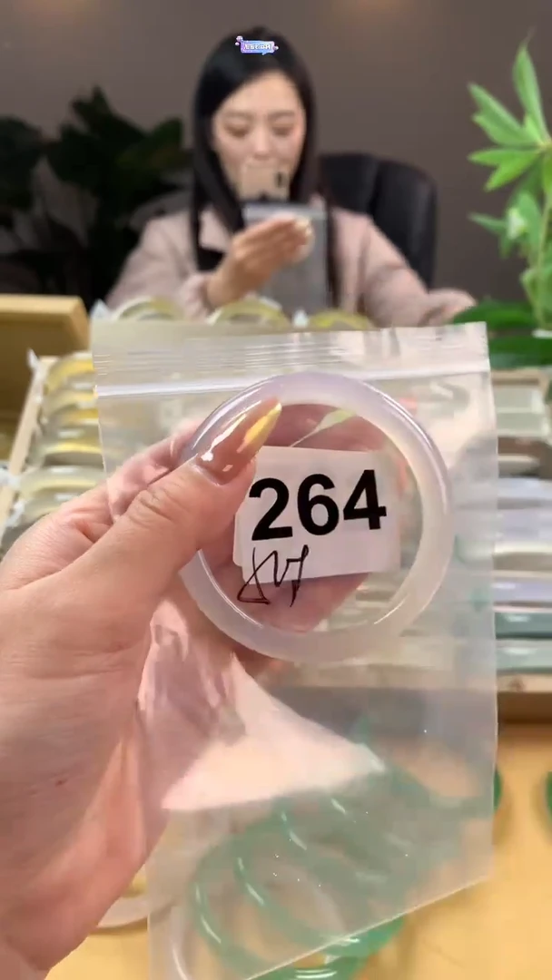【闪购商品】玛瑙/玉髓手镯未镶嵌264