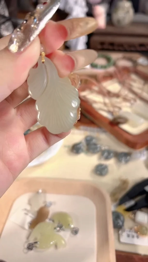 吊坠(不含链)银S925镶嵌和田玉多样性发其一孤品默认微瑕