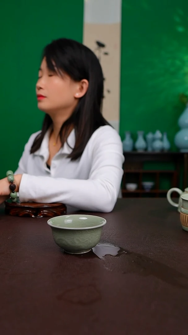 一级豆绿盘龙杯双龙杯