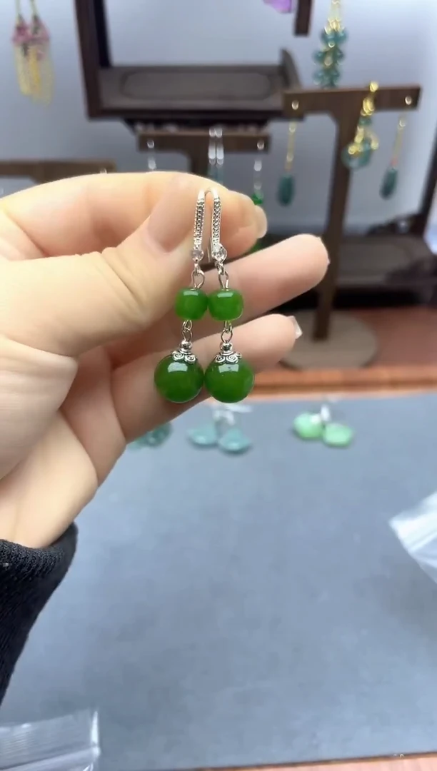 银S925镶嵌和田玉耳饰112500