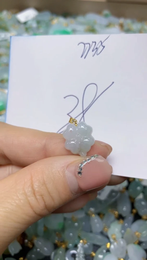 【闪购商品】翡翠挂件18K金镶嵌 天然翡翠A货