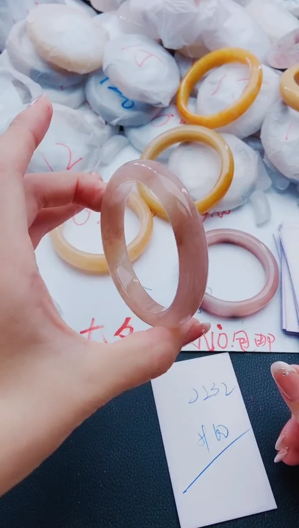 未镶嵌手镯石英质玉J232-59-60