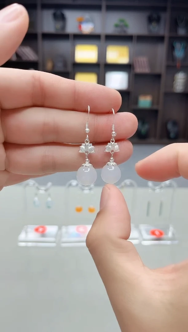 未镶嵌耳饰玛瑙/玉髓116000