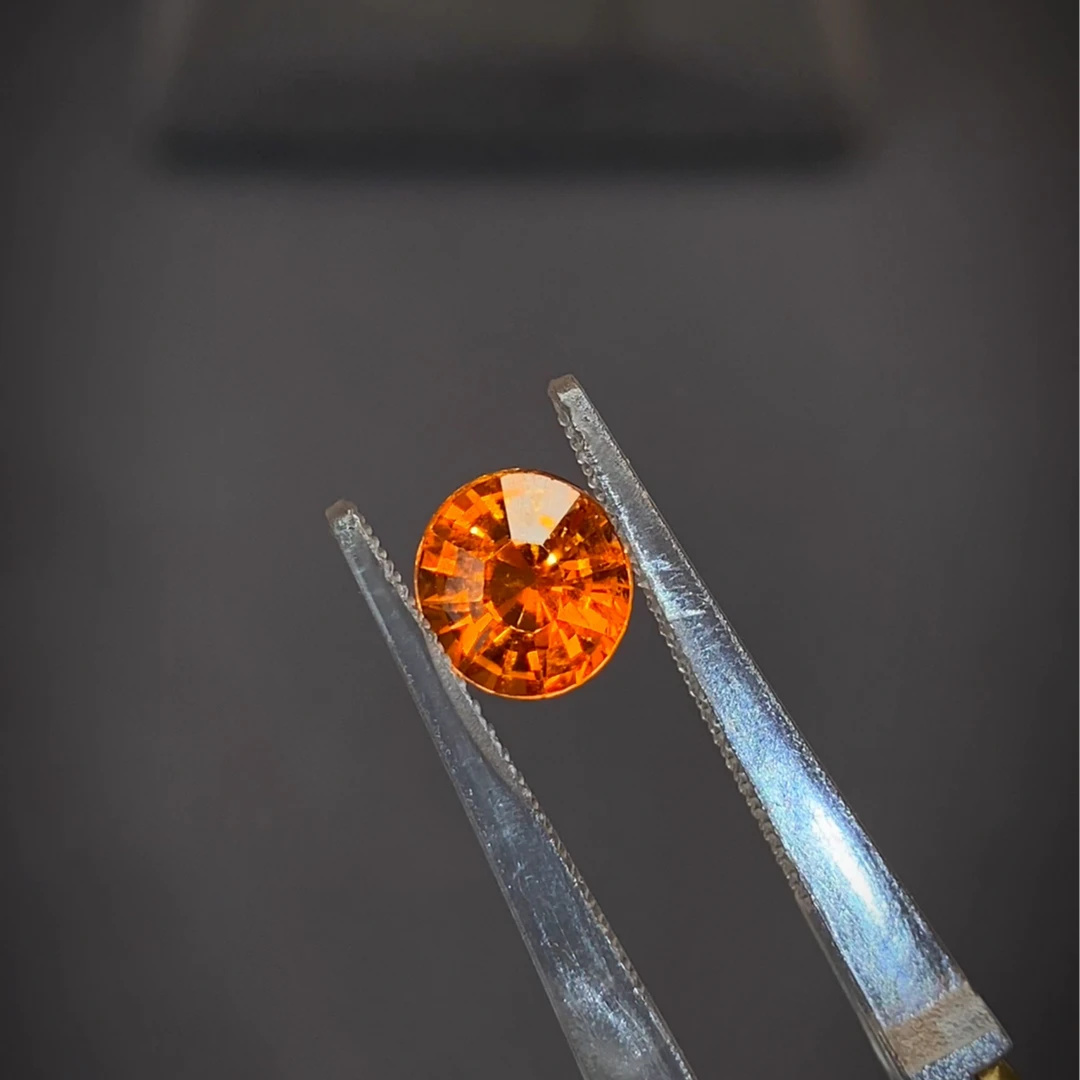 【莉资珠宝】芬达老矿全净体1.96ct