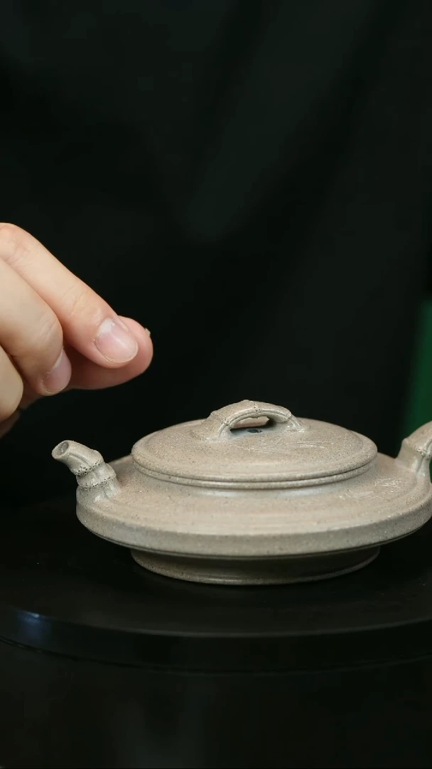 茶壶紫砂九***、H1982赵老师段泥竹节虚扁