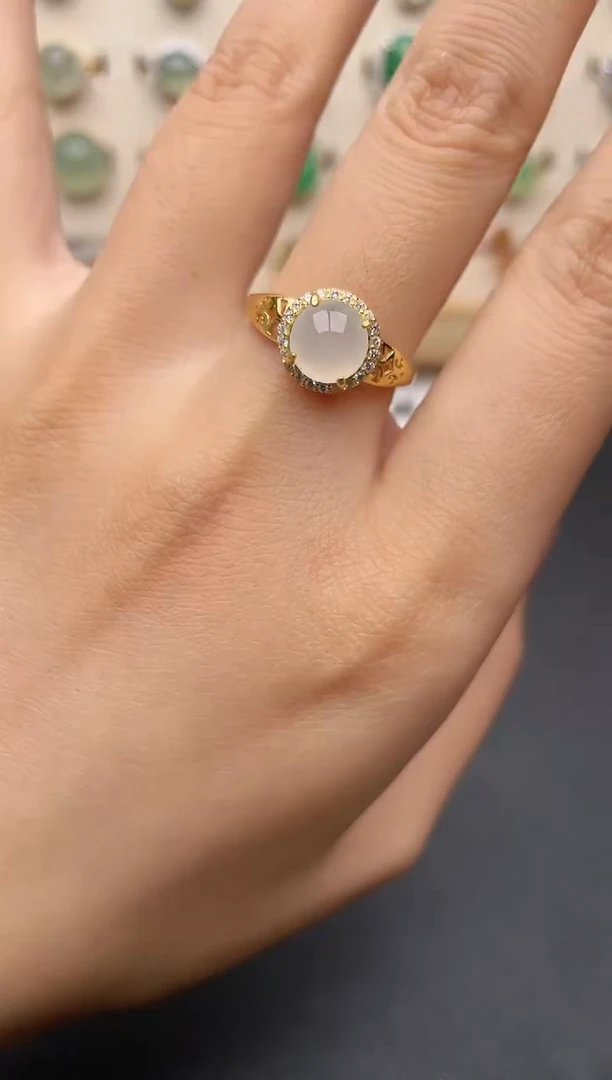 【闪购商品】翡翠戒指银S925镶嵌一物一证一礼盒