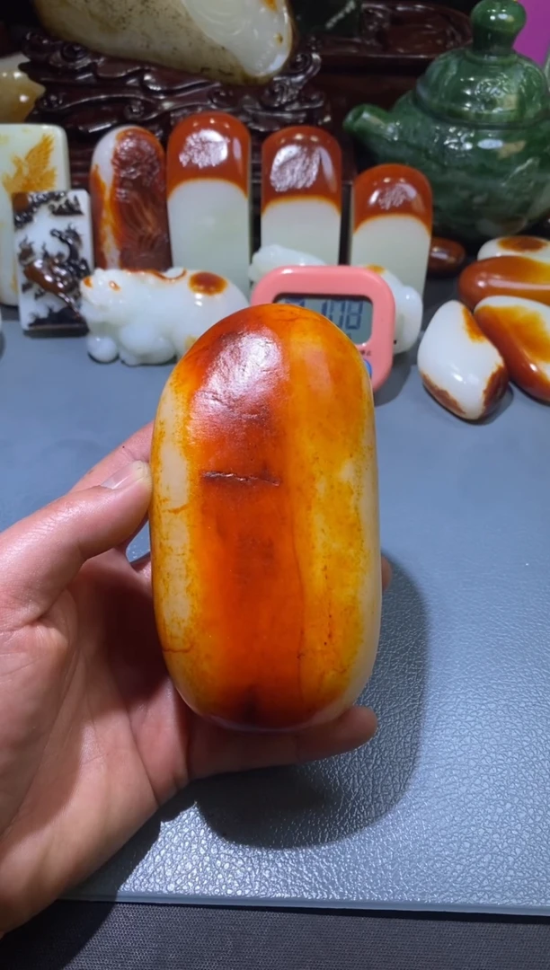 未镶嵌和田玉把件宋****，和田玉