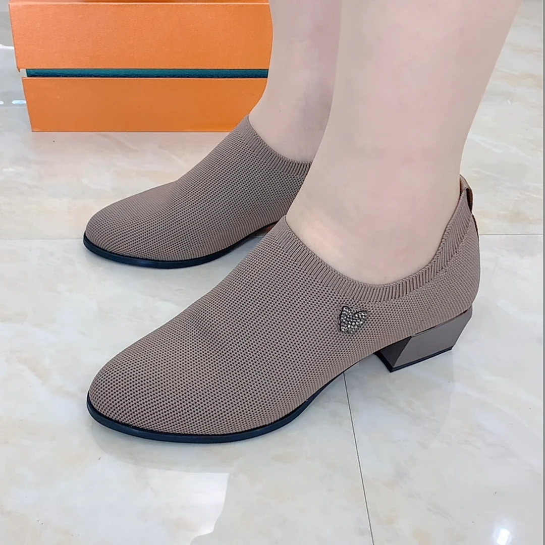 2025春夏单鞋弹力舒适时尚小圆头粗跟蝴蝶扣百搭气质女士跟鞋