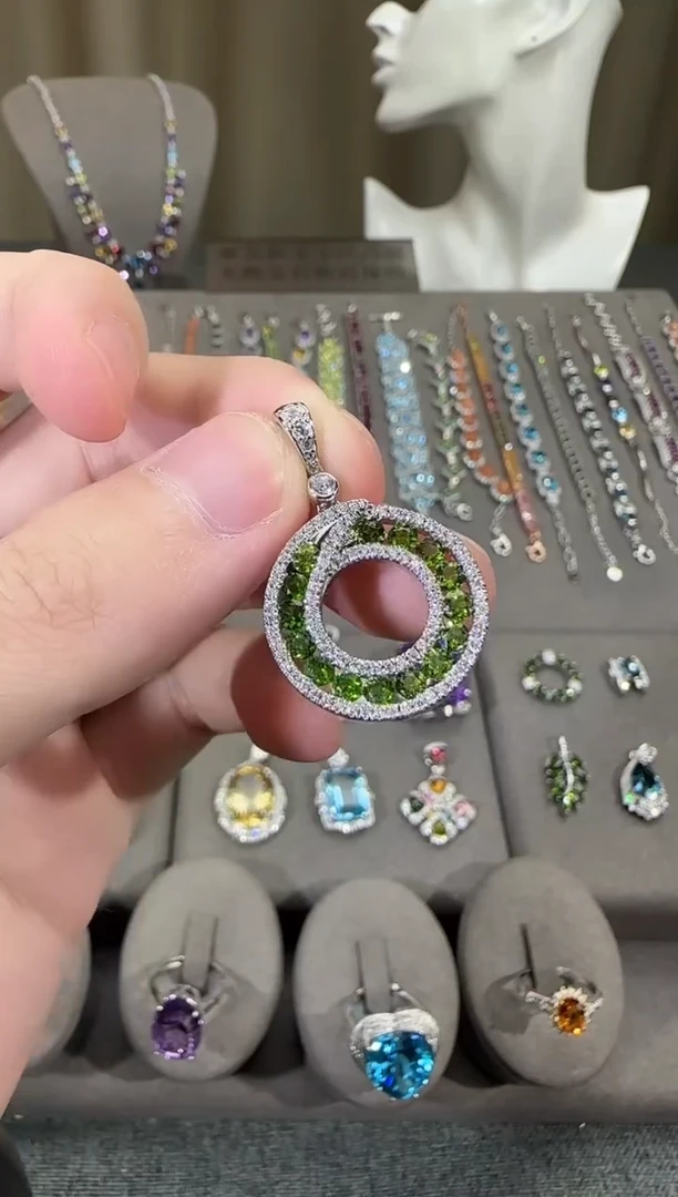 银S925镶嵌透辉石吊坠20mm甜甜圈吊坠