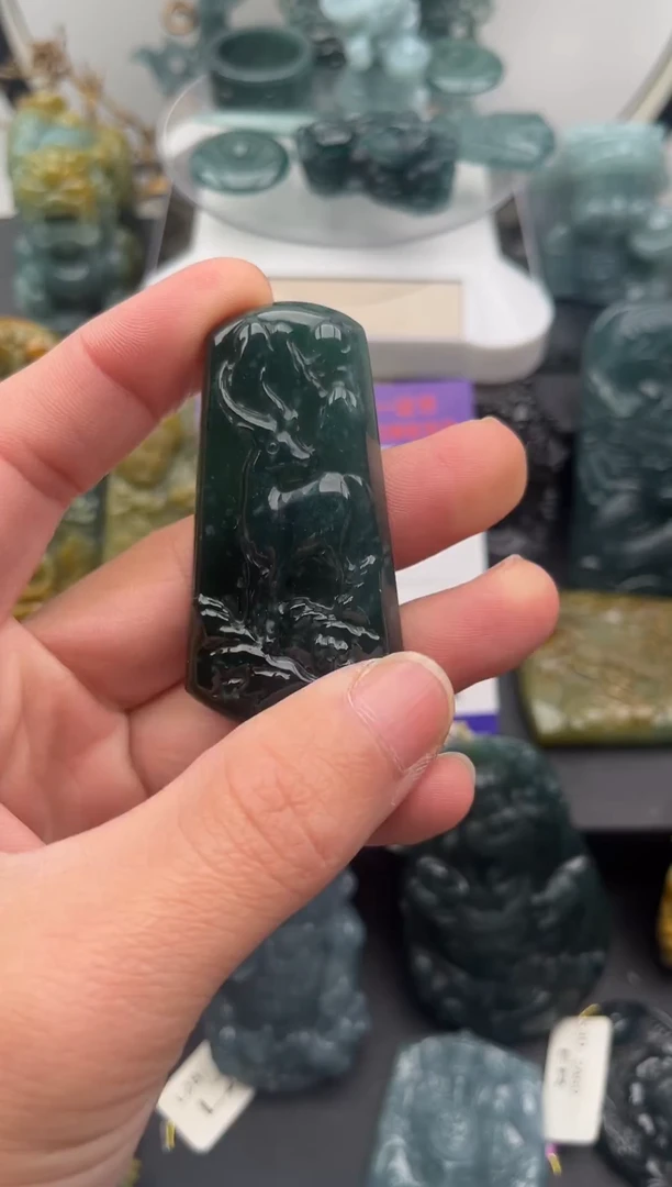 颈饰未镶嵌翡翠一路有你